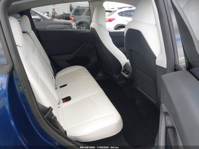2023 TESLA MODEL Y 7SAYGDEE1PA207518 Photo 7