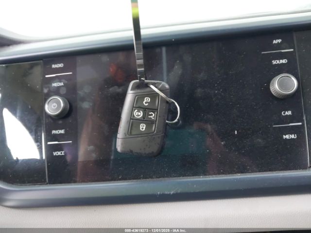2022 VOLKSWAGEN TAOS 3VVTX7B26NM033171 Photo 10