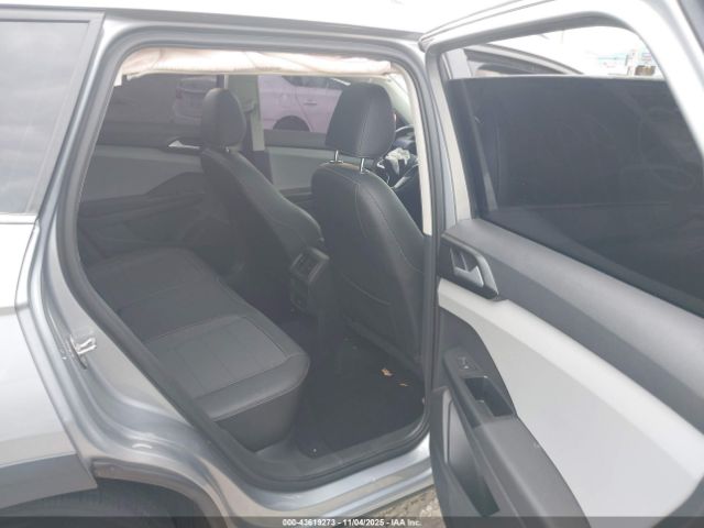 2022 VOLKSWAGEN TAOS 3VVTX7B26NM033171 Photo 7