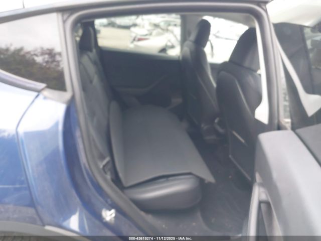 2023 TESLA MODEL Y 7SAYGDEE1PF672240 Photo 7
