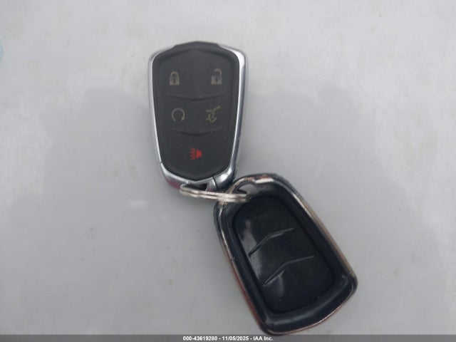 2017 CADILLAC XT5 1GYKNDRSXHZ259330 Photo 10