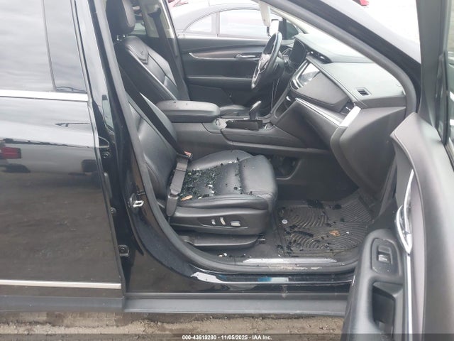 2017 CADILLAC XT5 1GYKNDRSXHZ259330 Photo 4