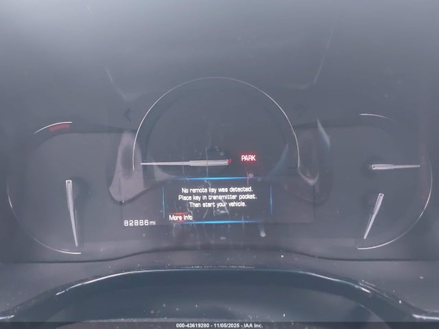 2017 CADILLAC XT5 1GYKNDRSXHZ259330 Photo 6