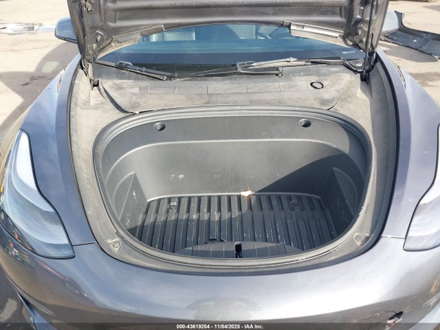 2023 TESLA MODEL 3 5YJ3E1EA2PF564539 Photo 9