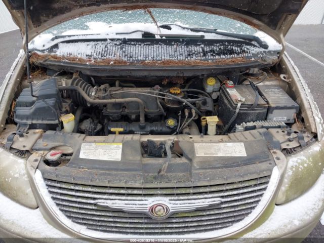 2002 CHRYSLER TOWN & COUNTRY 2C4GP74L72R724316 Photo 9