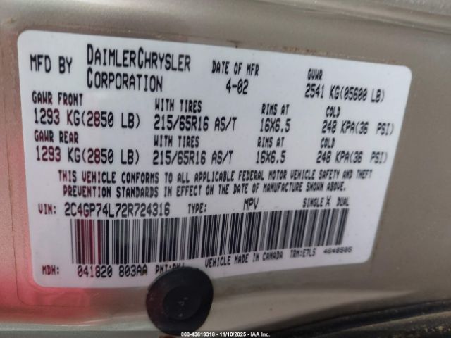 2002 CHRYSLER TOWN & COUNTRY 2C4GP74L72R724316 Photo 8