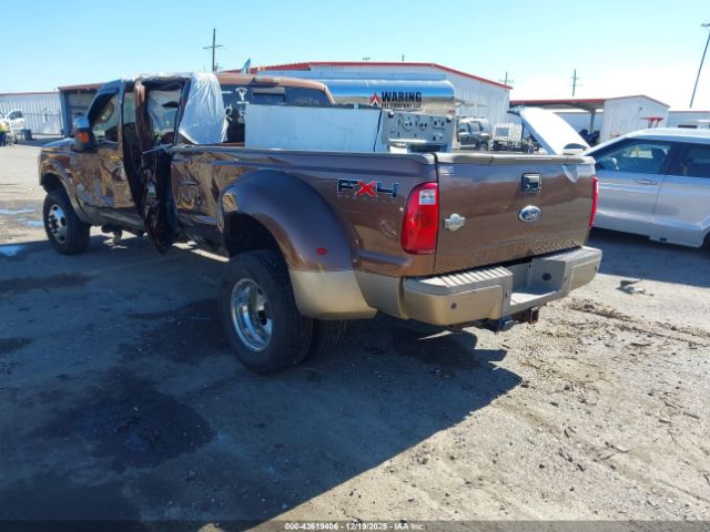 2011 FORD F-350 1FT8W3DT0BEB64796 Photo 2