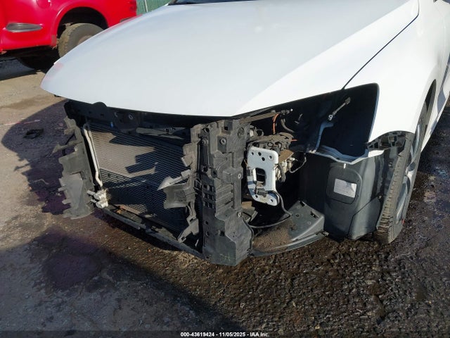 Продажа на аукционе авто 2017 Volkswagen Jetta 1.4t Se, vin: 3VWDB7AJ1HM306707, номер лота: 43619424