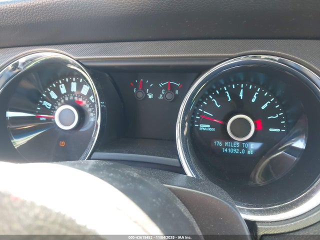 1ZVBP8AM9E5286782 Ford Mustang V6