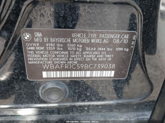 2011 BMW 528I WBAFR1C59BC739038 Photo 8