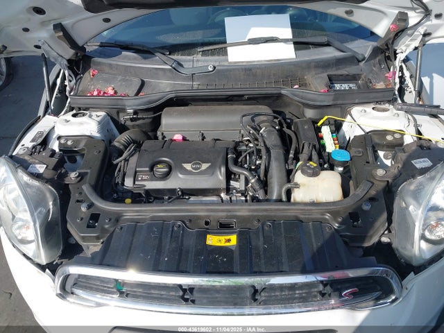 2016 MINI COUNTRYMAN WMWZC3C51GWT10797 Photo 9