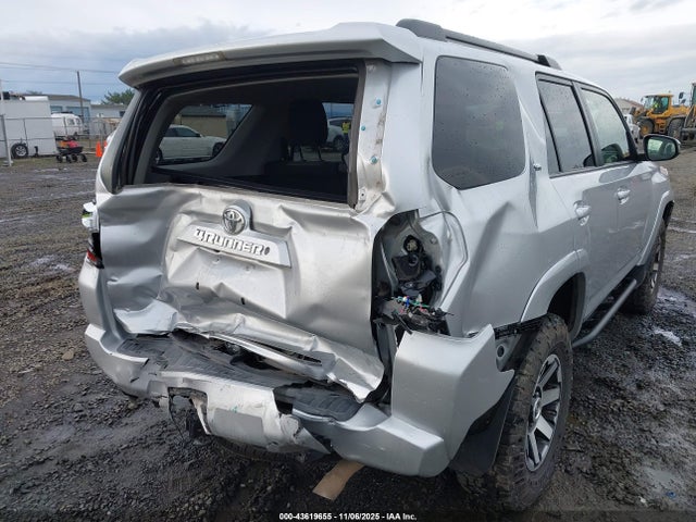 Продажа на аукционе авто 2015 Toyota 4runner Sr5, vin: JTEBU5JRXF5269895, номер лота: 43619655