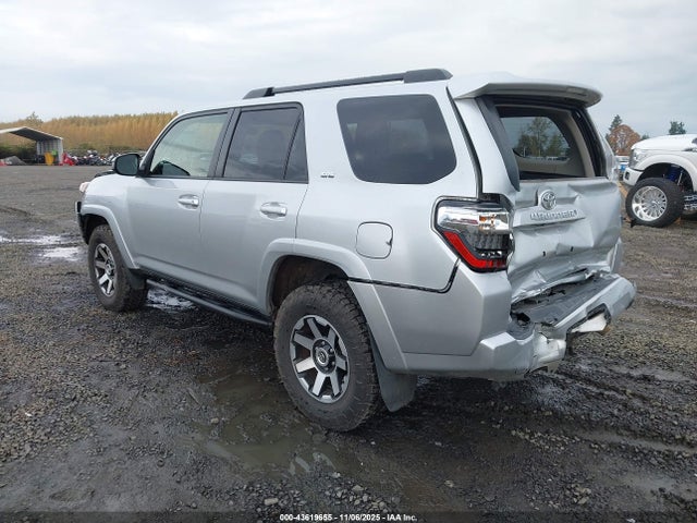 Продажа на аукционе авто 2015 Toyota 4runner Sr5, vin: JTEBU5JRXF5269895, номер лота: 43619655