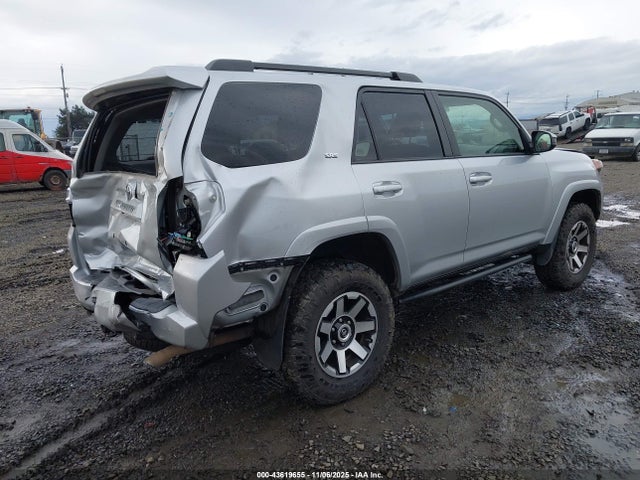 Продажа на аукционе авто 2015 Toyota 4runner Sr5, vin: JTEBU5JRXF5269895, номер лота: 43619655