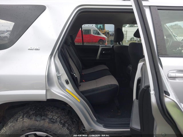 Продажа на аукционе авто 2015 Toyota 4runner Sr5, vin: JTEBU5JRXF5269895, номер лота: 43619655