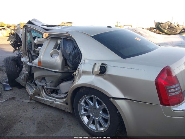 2006 Chrysler 300c მანქანა იყიდება აუქციონზე, vin: 2C3KA63H76H534535, აუქციონის ნომერი: 43619668