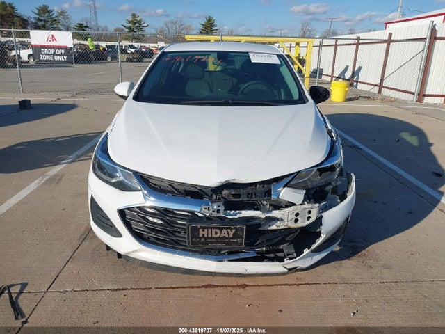 3G1BE6SM4KS557687 Chevrolet CRUZE LT
