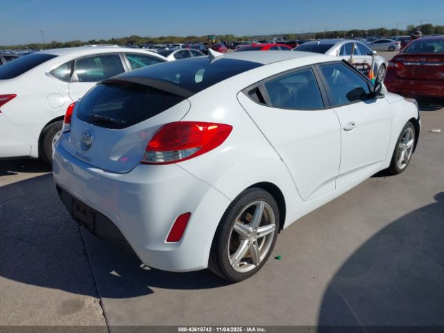 2014 HYUNDAI VELOSTER KMHTC6AD7EU218151 Photo 3