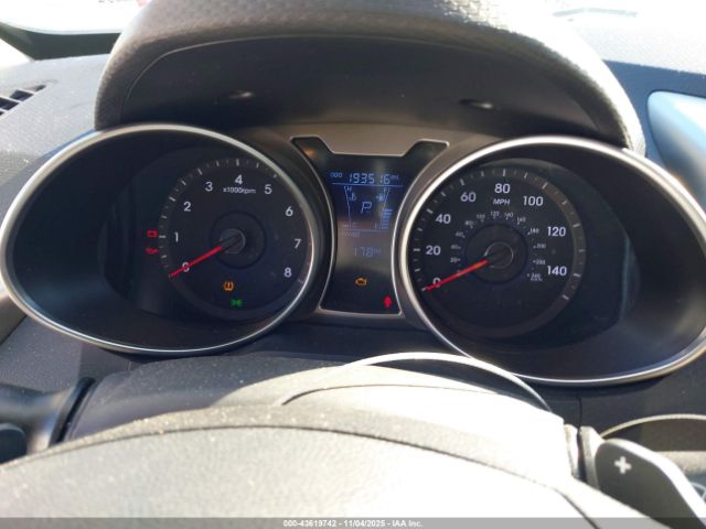 2014 HYUNDAI VELOSTER KMHTC6AD7EU218151 Photo 6