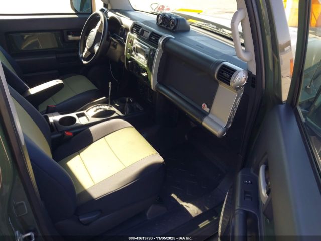 2012 TOYOTA FJ CRUISER JTEBU4BF2CK125933 Photo 4