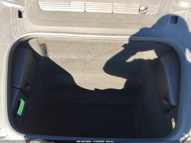 2017 PORSCHE 718 BOXSTER WP0CA2A87HS221816 Photo 9