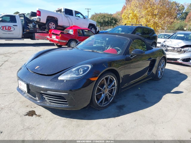 2017 PORSCHE 718 BOXSTER WP0CA2A87HS221816 Photo 1