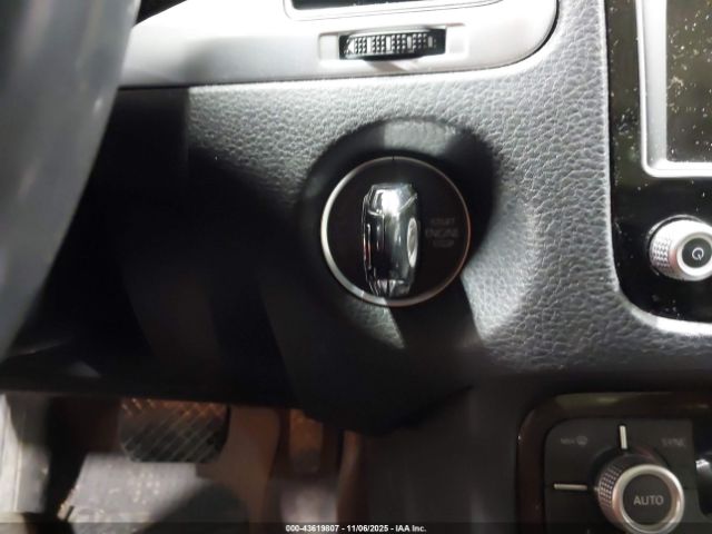 2015 VOLKSWAGEN TOUAREG WVGEF9BP9FD006850 Photo 10