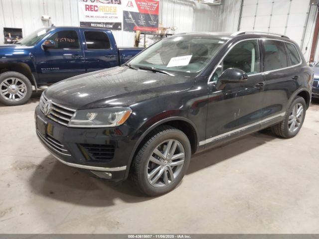 2015 VOLKSWAGEN TOUAREG WVGEF9BP9FD006850 Photo 1