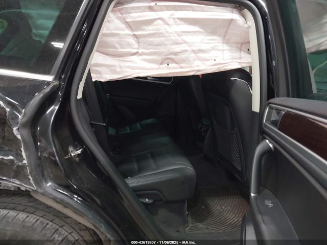2015 VOLKSWAGEN TOUAREG WVGEF9BP9FD006850 Photo 7