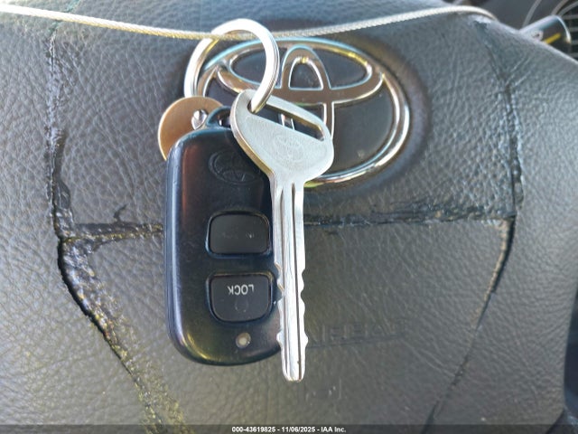 2005 TOYOTA TUNDRA 5TBRT34165S457542 Photo 10