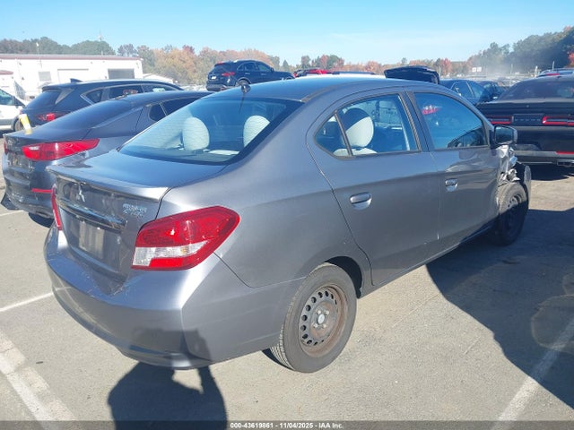 2018 MITSUBISHI MIRAGE G4 ML32F3FJ7JHF07088 Photo 3