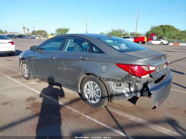 2013 HYUNDAI SONATA 5NPEB4AC7DH591971 Photo 2