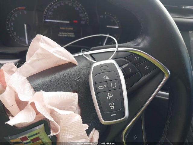 2018 CADILLAC XT5 1GYKNCRS3JZ147145 Photo 10