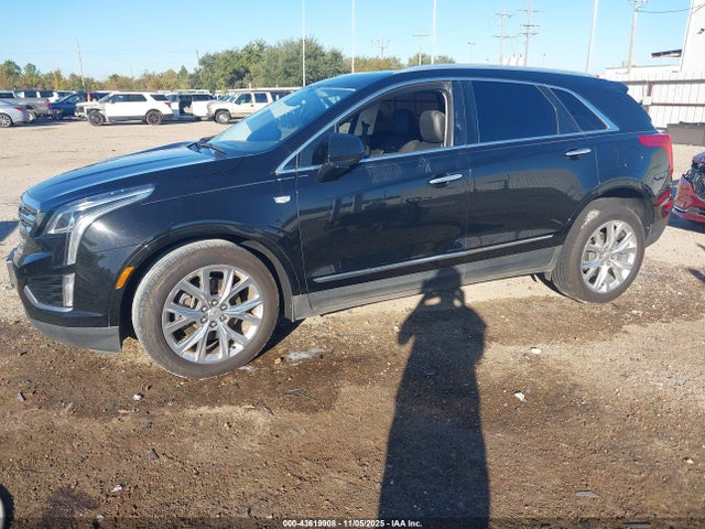 2018 CADILLAC XT5 1GYKNCRS3JZ147145 Photo 1