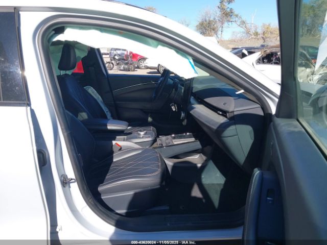 2021 FORD MUSTANG MACH-E 3FMTK2R78MMA65468 Photo 4