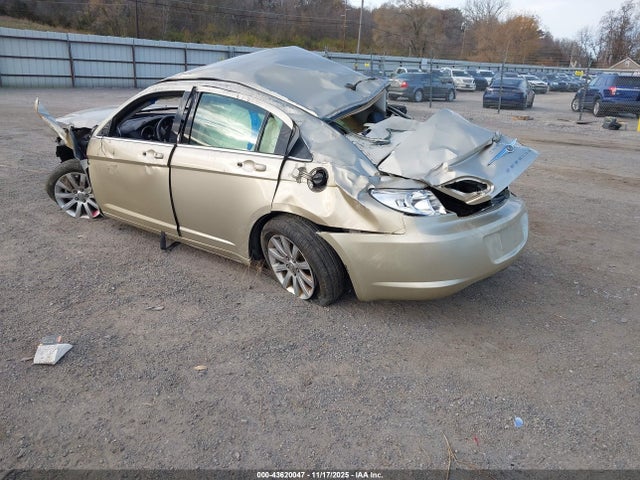 Продаж на аукціоні авто 2010 Chrysler Sebring Limited, vin: 1C3CC5FB0AN111361, номер лоту: 43620047