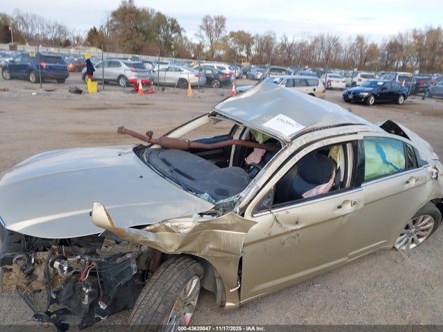 Продаж на аукціоні авто 2010 Chrysler Sebring Limited, vin: 1C3CC5FB0AN111361, номер лоту: 43620047
