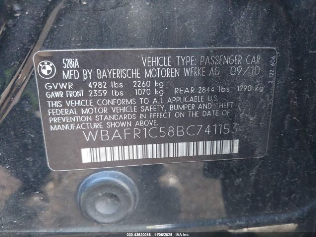2011 BMW 528I WBAFR1C58BC741153 Photo 8