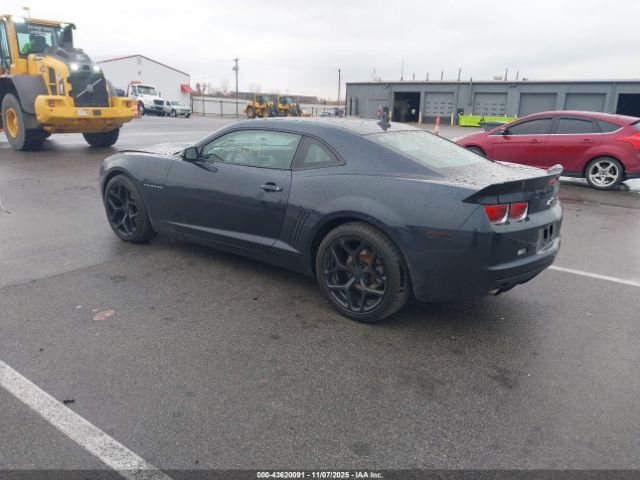2013 CHEVROLET CAMARO 2G1FE1E32D9195754 Photo 2