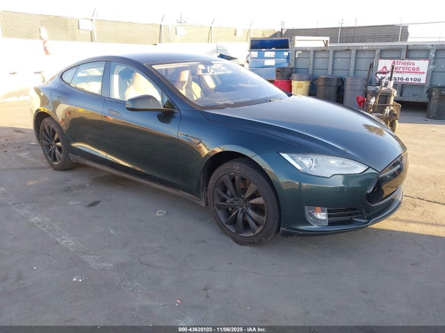 2014 TESLA MODEL S 5YJSA1H17EFP32496 Photo 0