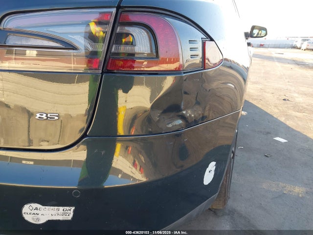 2014 TESLA MODEL S 5YJSA1H17EFP32496 Photo 5