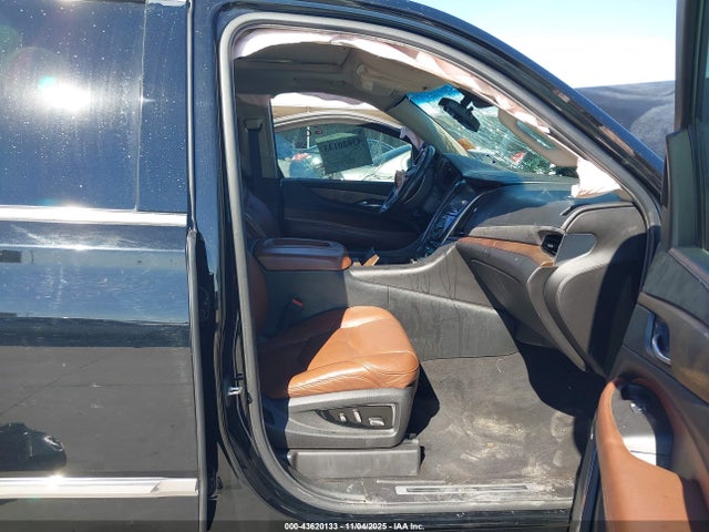 2017 CADILLAC ESCALADE ESV 1GYS4JKJ0HR112050 Photo 4