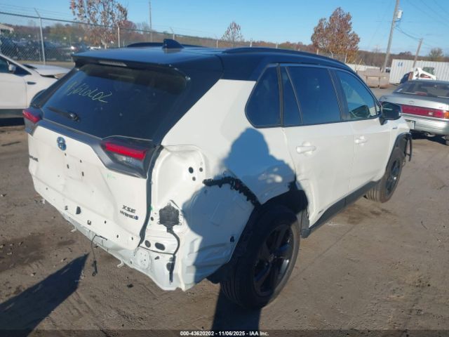 2021 TOYOTA RAV4 HYBRID 4T3E6RFV8MU064364 Photo 3