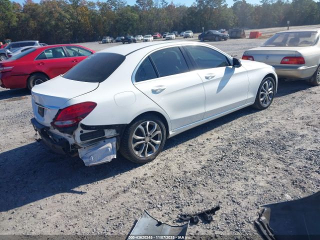 2016 MERCEDES-BENZ C 300 55SWF4JB7GU127743 Photo 3
