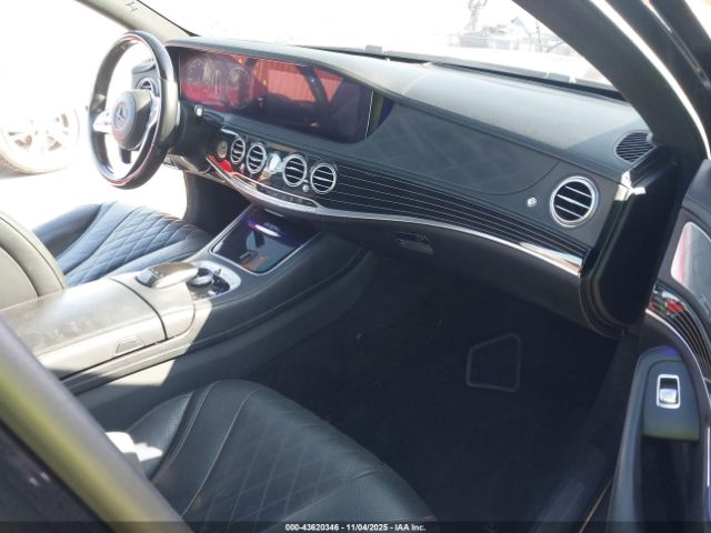 2019 MERCEDES-BENZ S 560 WDDUG8DB3KA437985 Photo 4