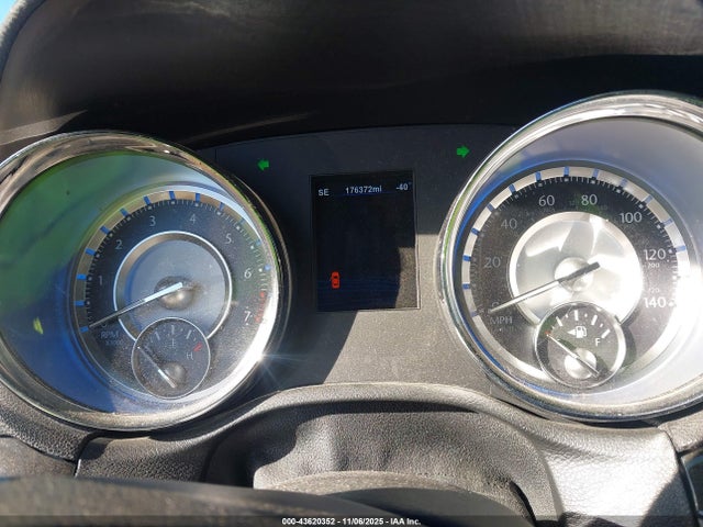2014 Chrysler 300c Awd მანქანა იყიდება აუქციონზე, vin: 2C3CCAKG3EH181445, აუქციონის ნომერი: 43620352