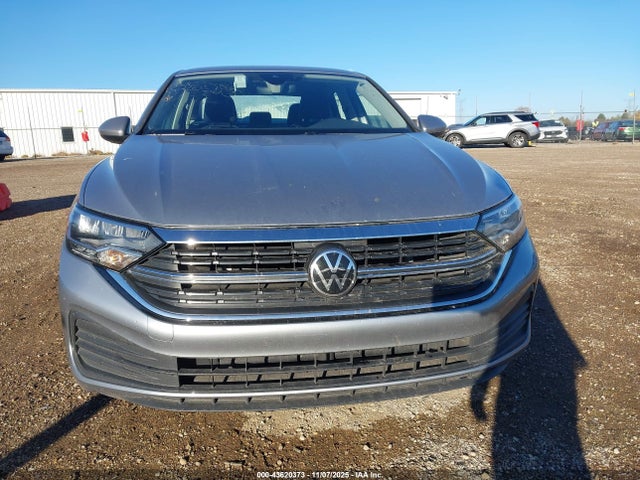 Продажа на аукционе авто 2024 Volkswagen Jetta 1.5t S, vin: 3VW5M7BU3RM023332, номер лота: 43620373