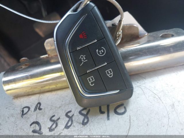 2024 CADILLAC XT4 1GYFZCR43RF140197 Photo 10