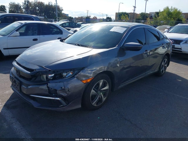 Honda Civic Lx 2019 2HGFC2F61KH533127 Image 2