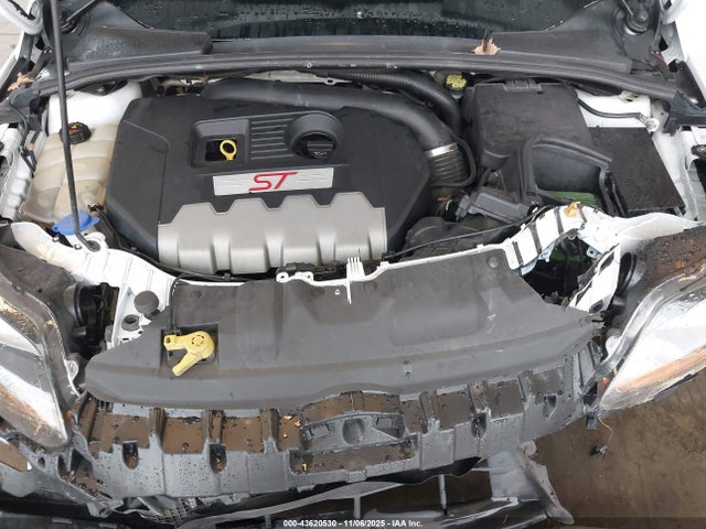 Ford Focus 2014 1FADP3L90EL402802 Image 10